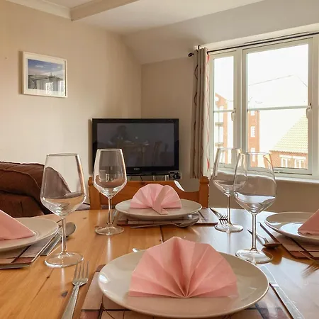 River Side Holiday home Whitby